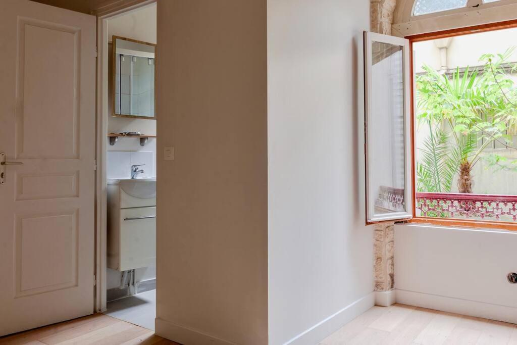 Charming Studio Next To The Eiffel Tower Parigi